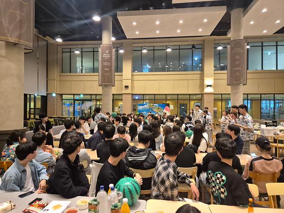 알렌하우스) Start the Summer with a Refreshing Drink! Allen House Party (알렌 하우스파티)