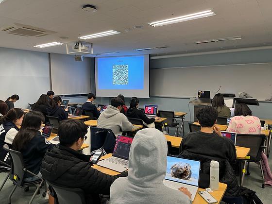 알렌 하우스) Learn With Our RAs, Allen Design Seminar (알렌 디자인 세미나)