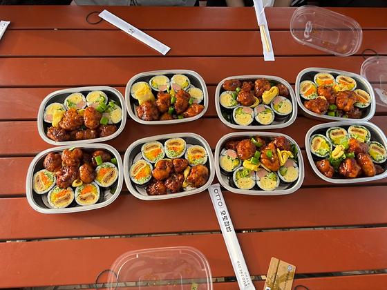 청송하우스) 벚꽃 아래 피어난 청송의 낭만: <송도의 낭만> 1회차